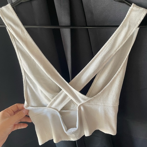 🎄Buy2Get1Free🎄SHEIN white cross tank - Picture 3 of 3